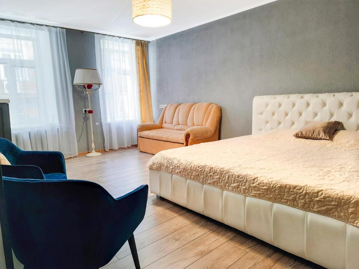 1-Room Apartment In The Center, 5 Minutes To Deribasovskaya Odessa Exteriör bild